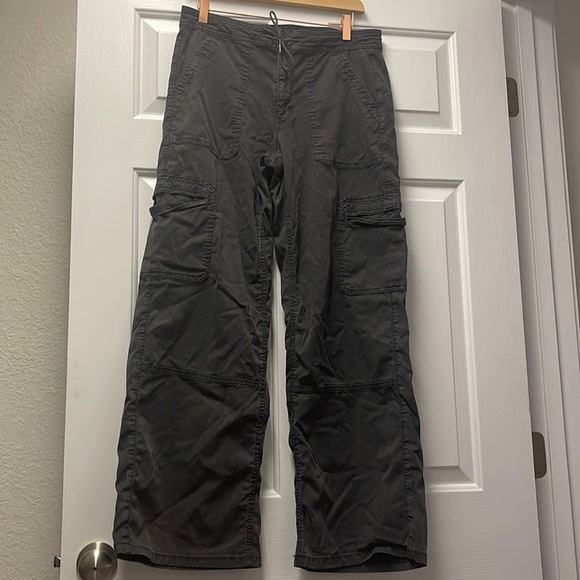 American Eagle Outfitters Pants & Jumpsuits American Eagle Grey